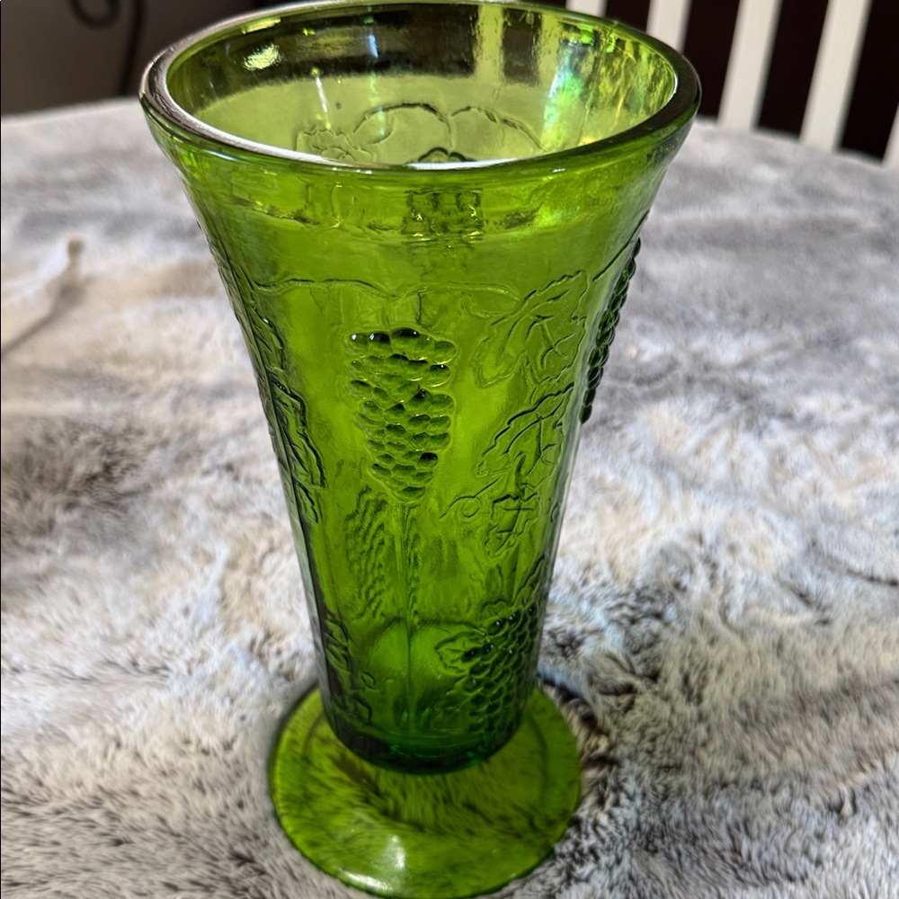 Vintage Indiana Glass Green Glass Footed Vase Colony Harvest Pattern Tall - Picture 3 of 12
